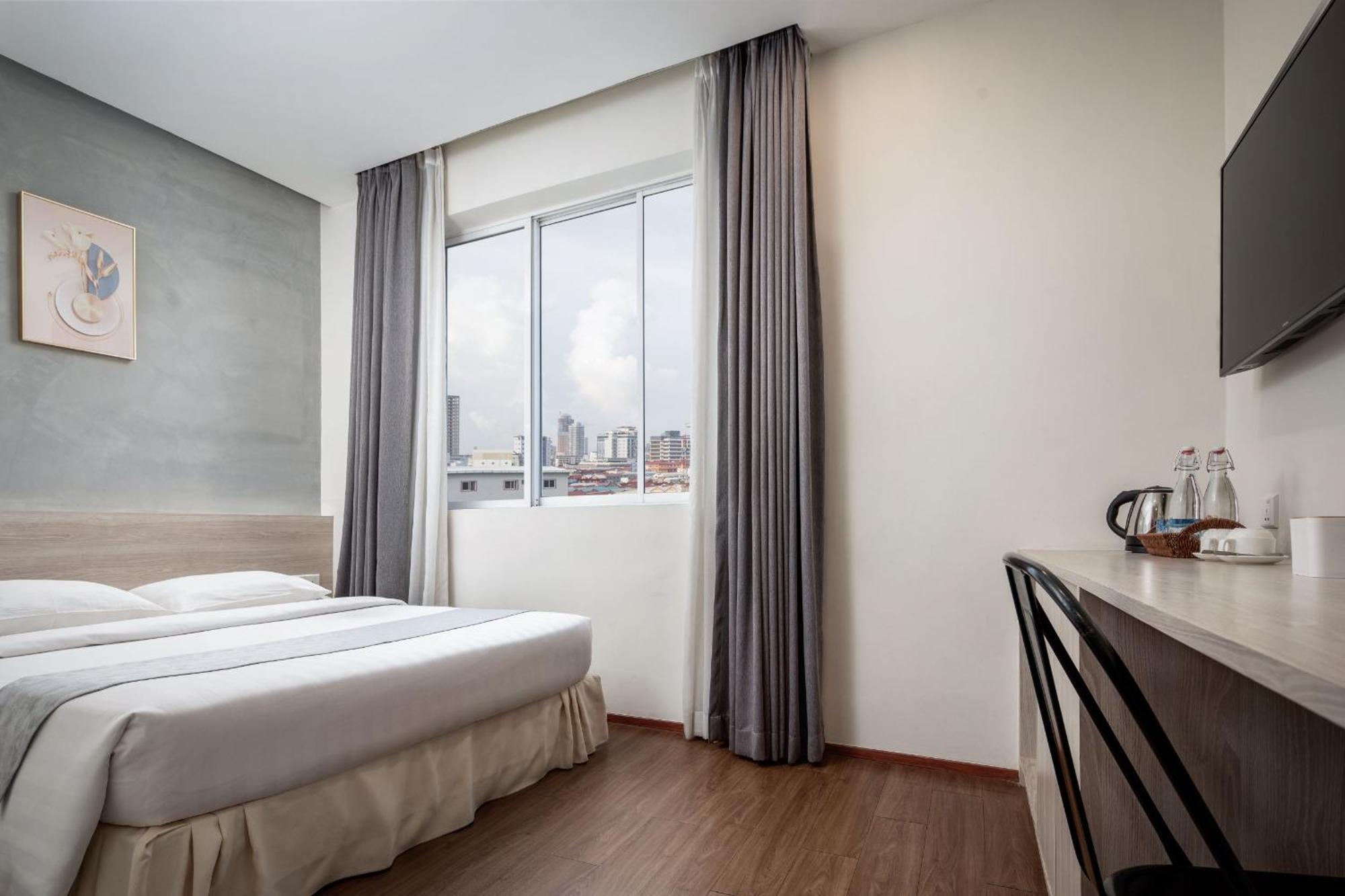Joli Hotel พนมเปญ ภายนอก รูปภาพ