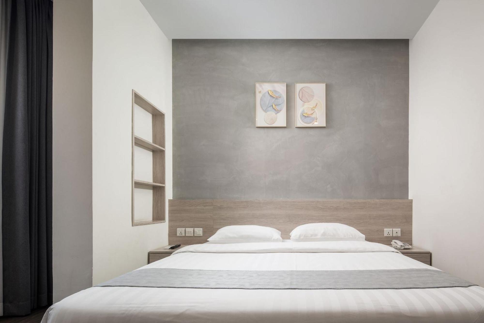 Joli Hotel พนมเปญ ภายนอก รูปภาพ